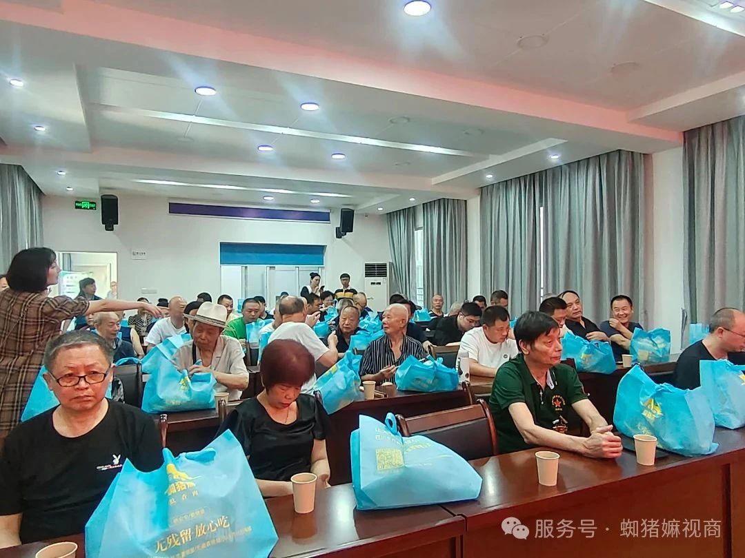 1755568421987219.jpg df94426be7698039accd43eefdea0c9a.jpg